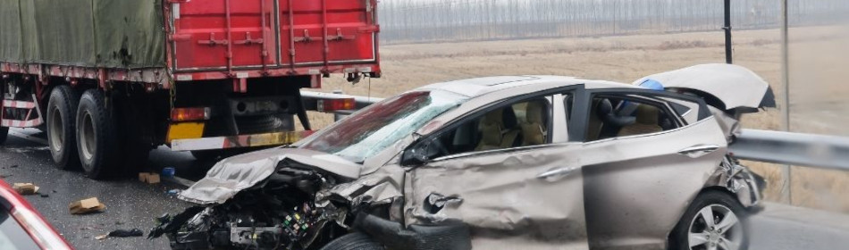 destroyed car after crash.