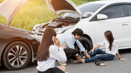 passenger reporting a head on collision